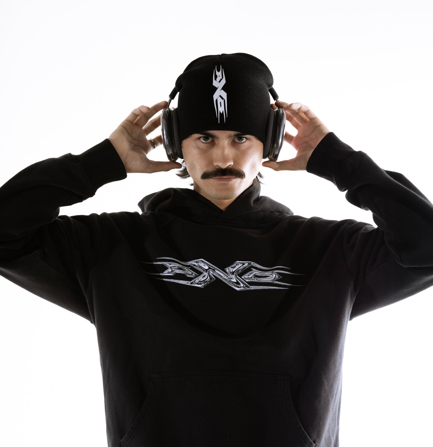 “AND” CHROMIUM BEANIE